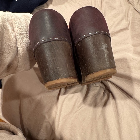Sandgrens Leather Clogs - Picture 10 of 12